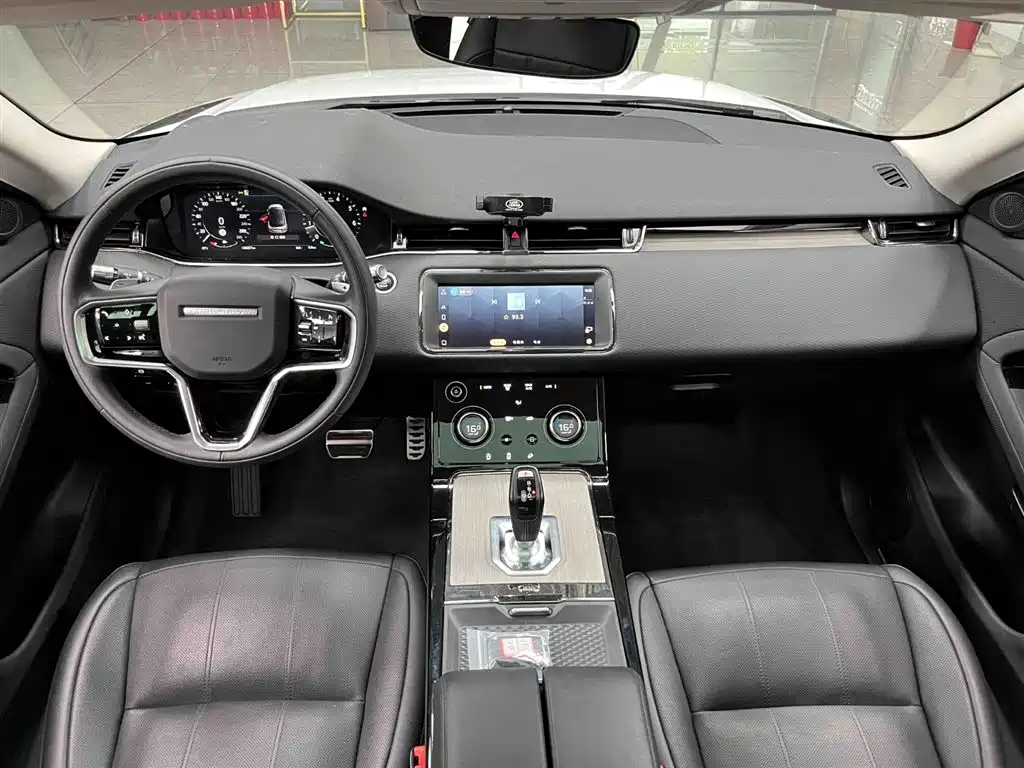 Land Rover Evoque 2022 — фото 2