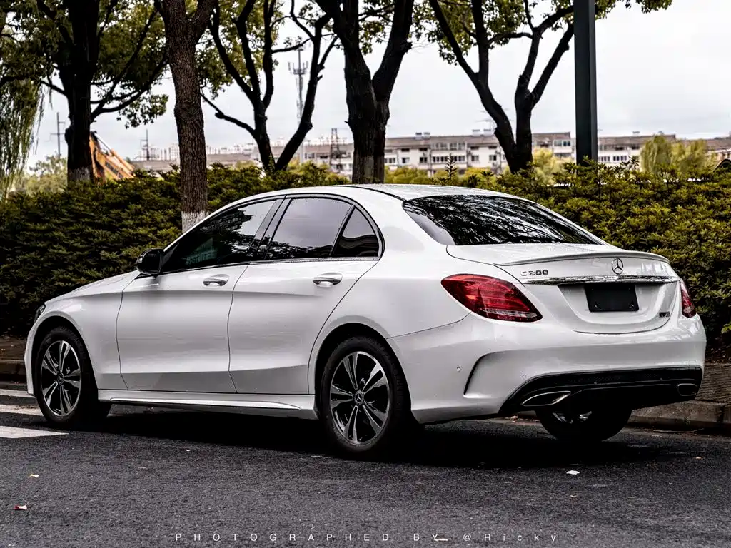 Mercedes-Benz C-Class 2017 — фото 10