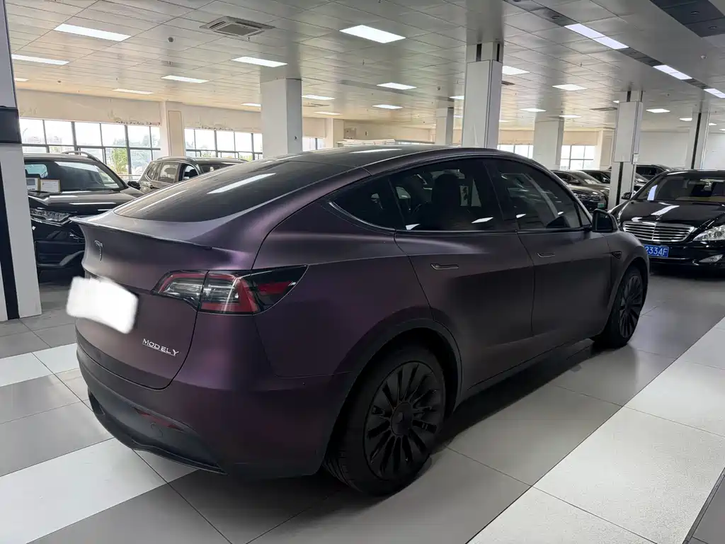 Tesla Model Y 2022 — фото 7