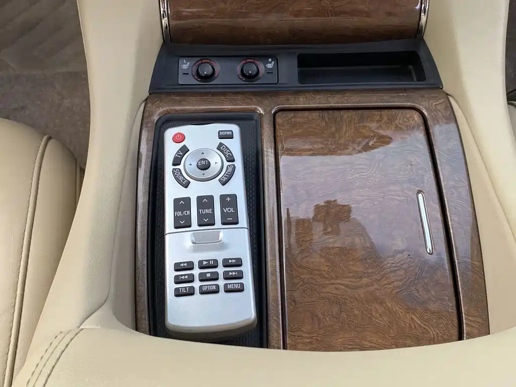 Toyota Alphard 2015 — фото 20