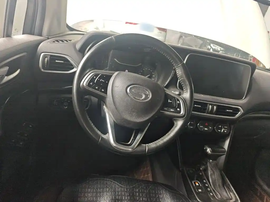 GAC Trumpchi GS4 2018 — фото 6