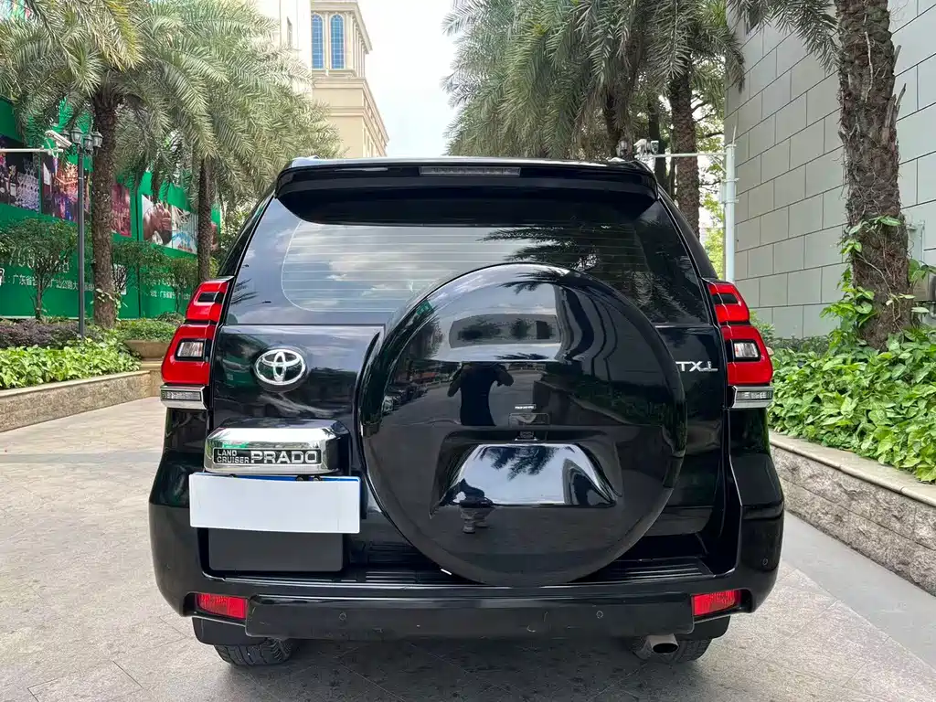 Toyota Prado 2019 — фото 3