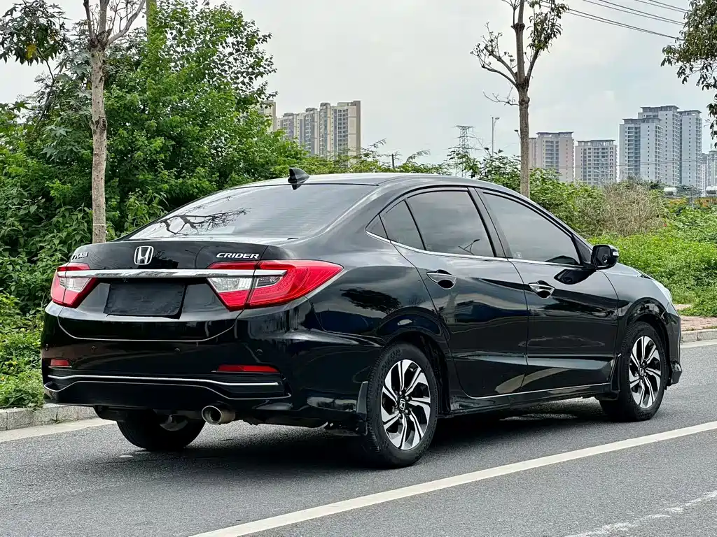 Honda Crider 2016