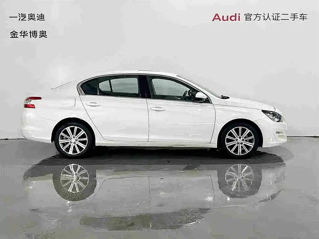 Peugeot 408 2016