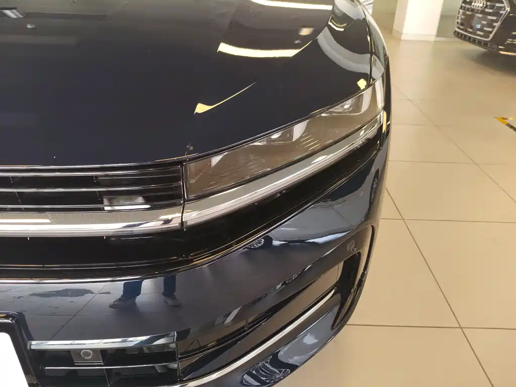 Volkswagen Magotan 2024