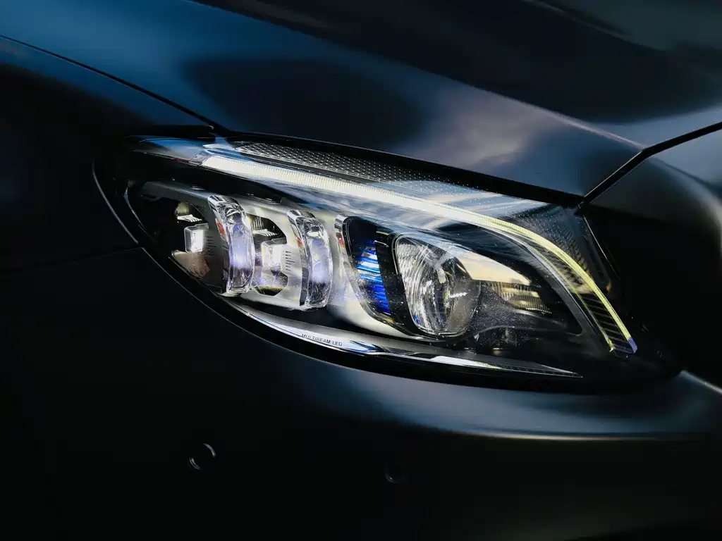 Mercedes-Benz C-Class AMG 2019 — фото 19