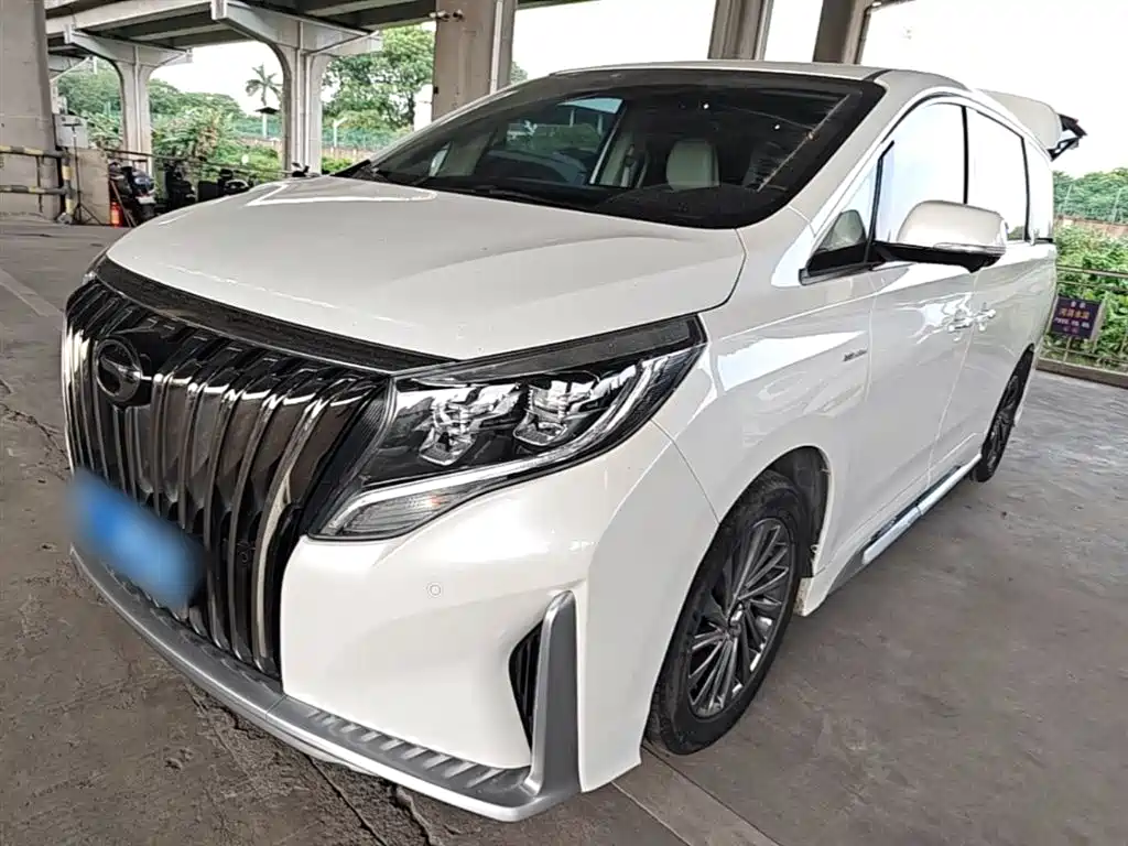 GAC Motor Trumpchi M8 2022 — фото 2