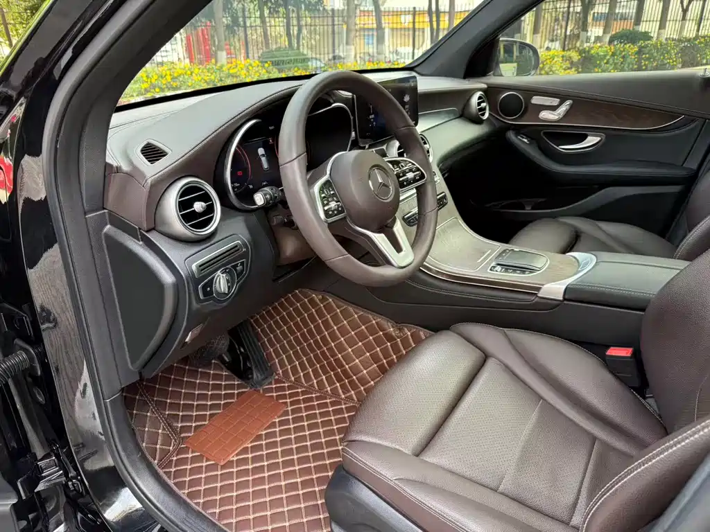 Mercedes-Benz GLC 2020