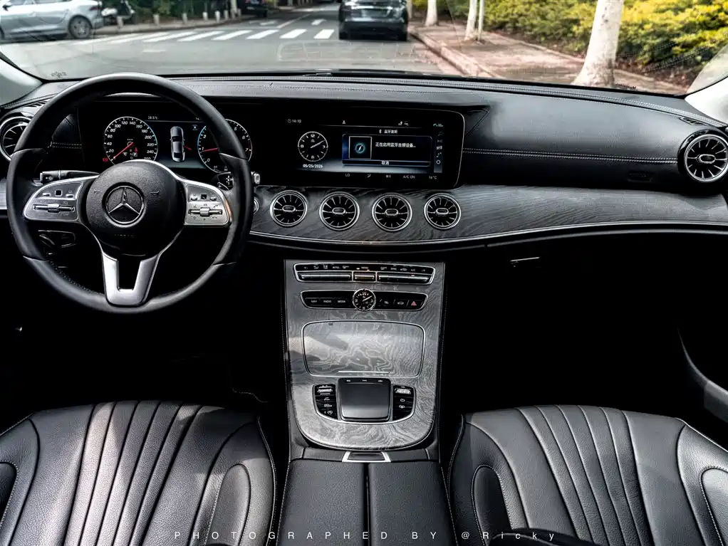 Mercedes-Benz CLS 2019 — фото 3