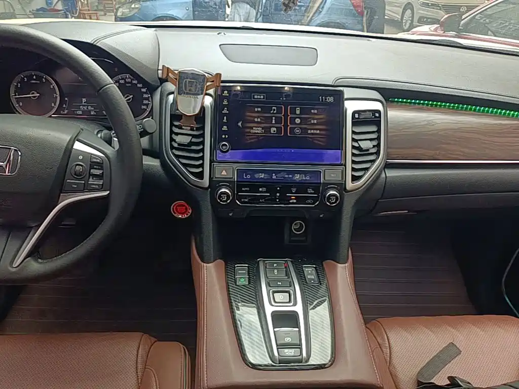 Honda UR-V 2018 — фото 13