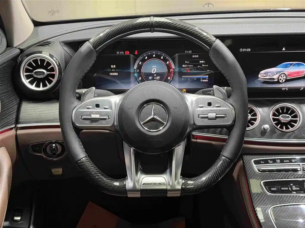Mercedes-Benz E-Class 2019 — фото 17