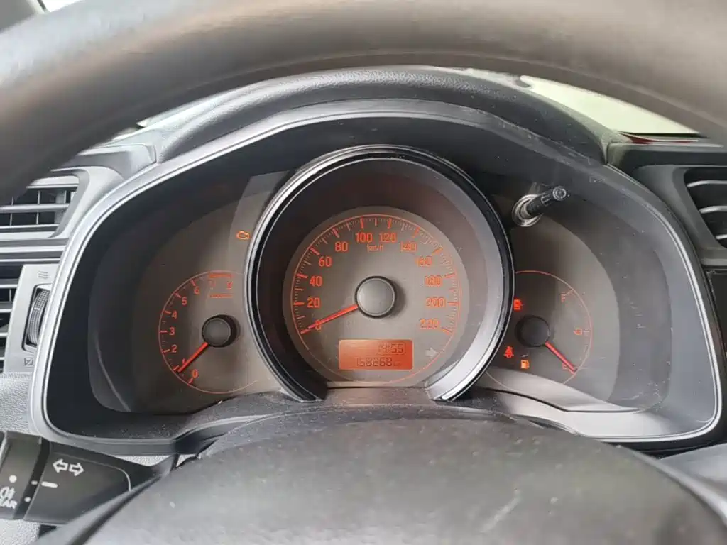 Honda Fit 2015 — фото 12