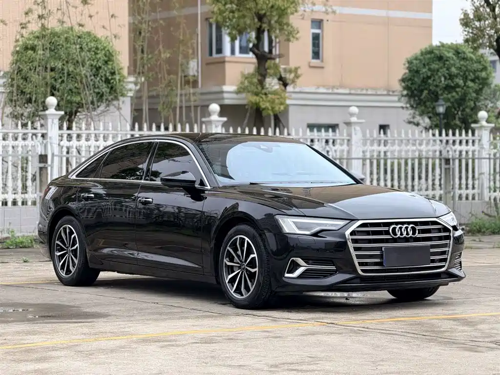 Audi A6L 2023 — фото 20