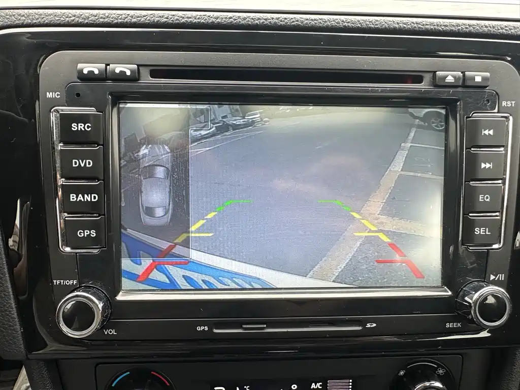 Skoda Rapid Spaceback 2015 — фото 22
