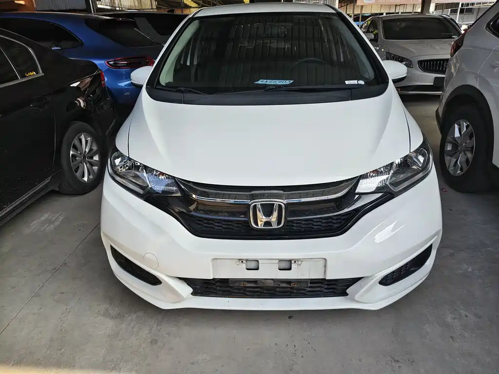 Honda Fit 2018 — фото 2