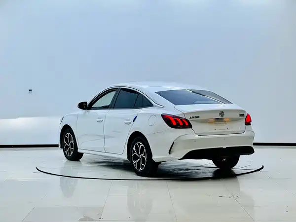 MG MG5 2024