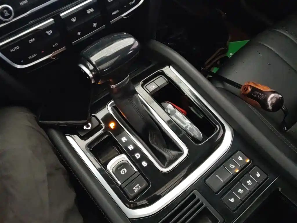 GAC Motor Trumpchi GS8 2019 — фото 14