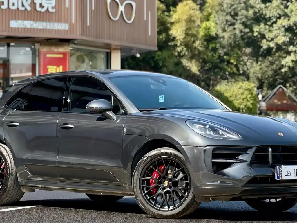 Porsche Macan 2021 — фото 3