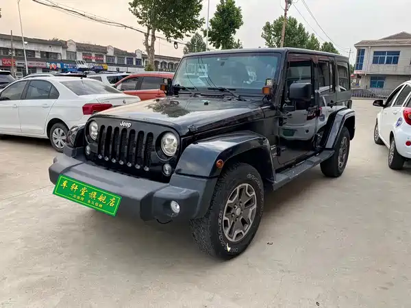 Jeep Wrangler 2015