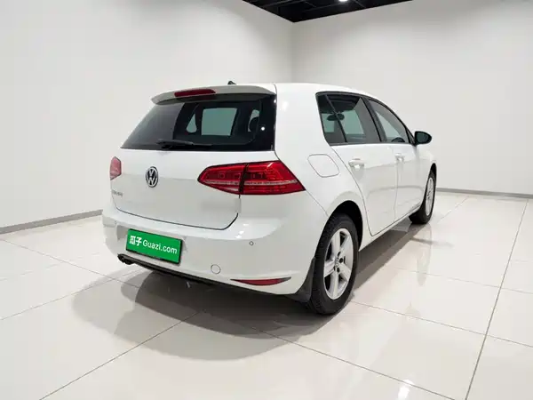 Volkswagen Golf 2015