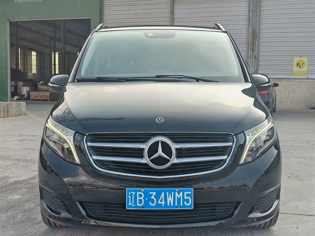 Mercedes-Benz V-Class 2020 — фото 2