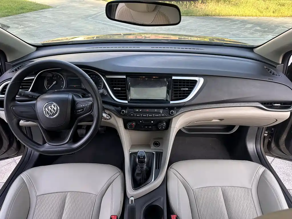 Buick Excelle 2017 — фото 10