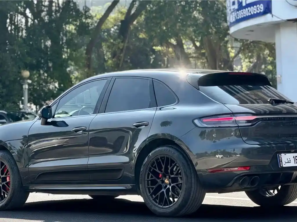 Porsche Macan 2021 — фото 4
