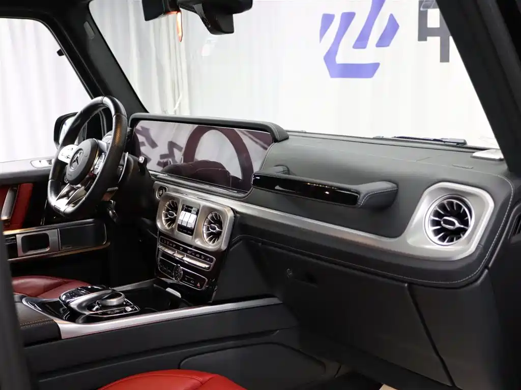 Mercedes-Benz G-Class AMG 2023 — фото 18