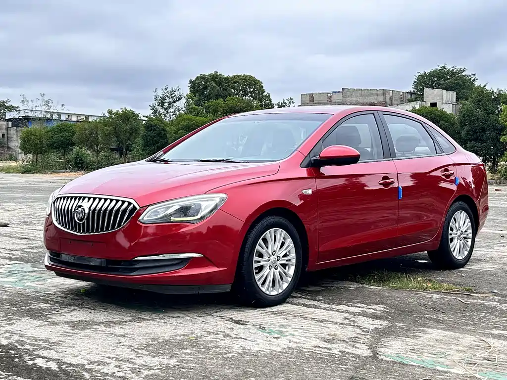 Buick Excelle 2017 — фото 1