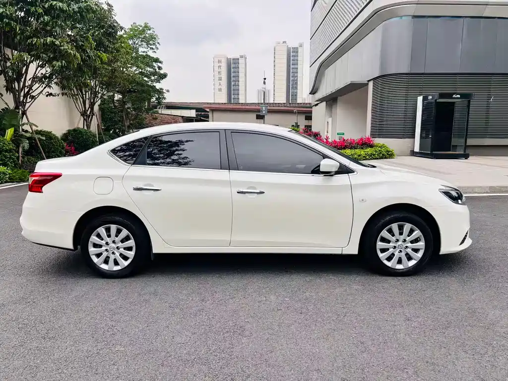 Nissan Sylphy 2022 — фото 11