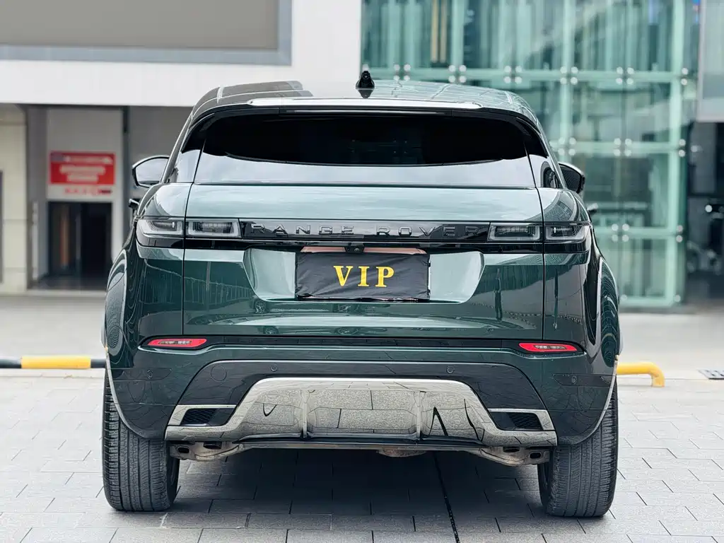 Land Rover Evoque 2023 — фото 6