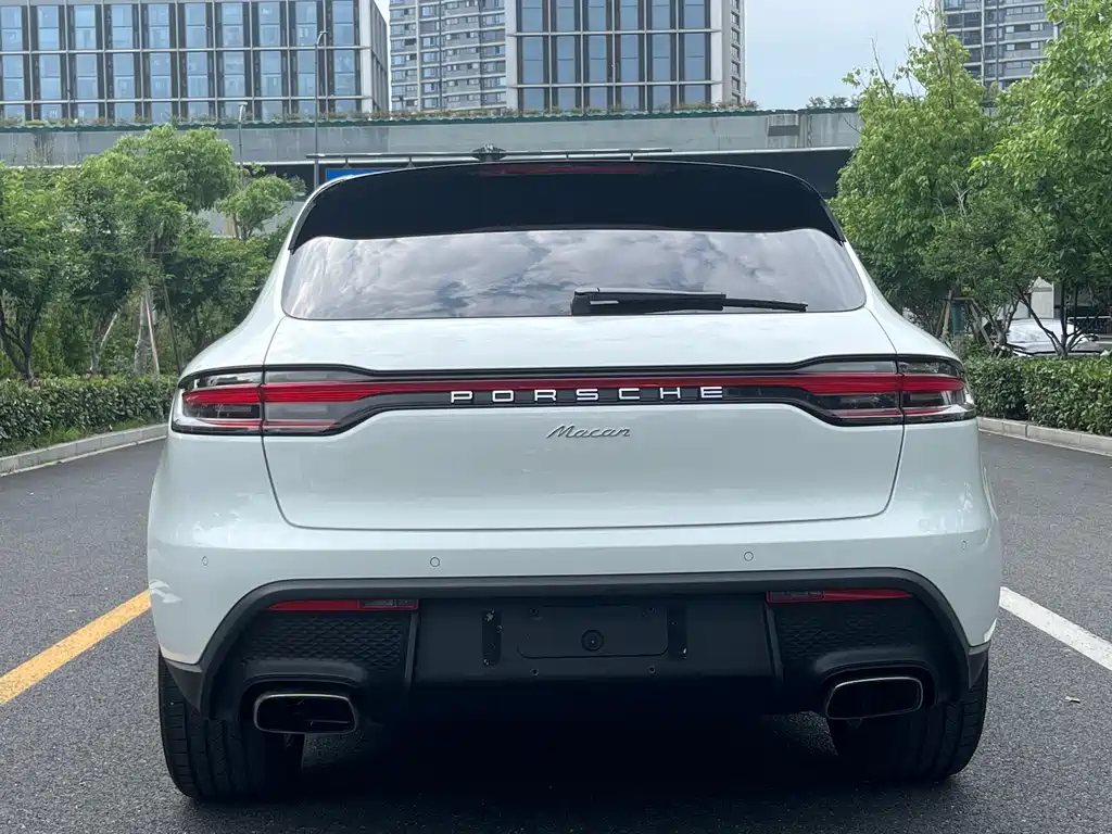 Porsche Macan 2024 — фото 16