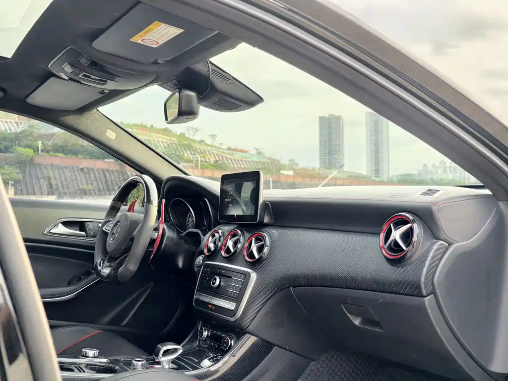 Mercedes-Benz A-Class AMG 2017 — фото 13