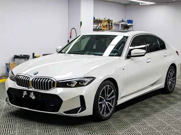BMW 3 Series 2023