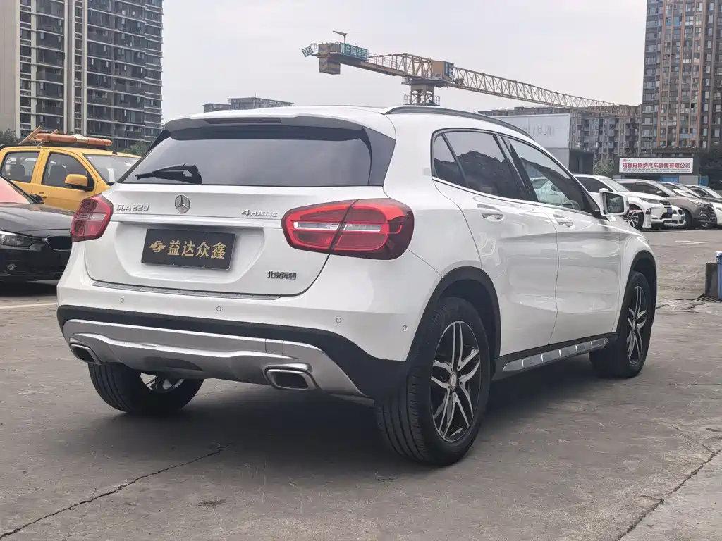 Mercedes-Benz GLA 2017