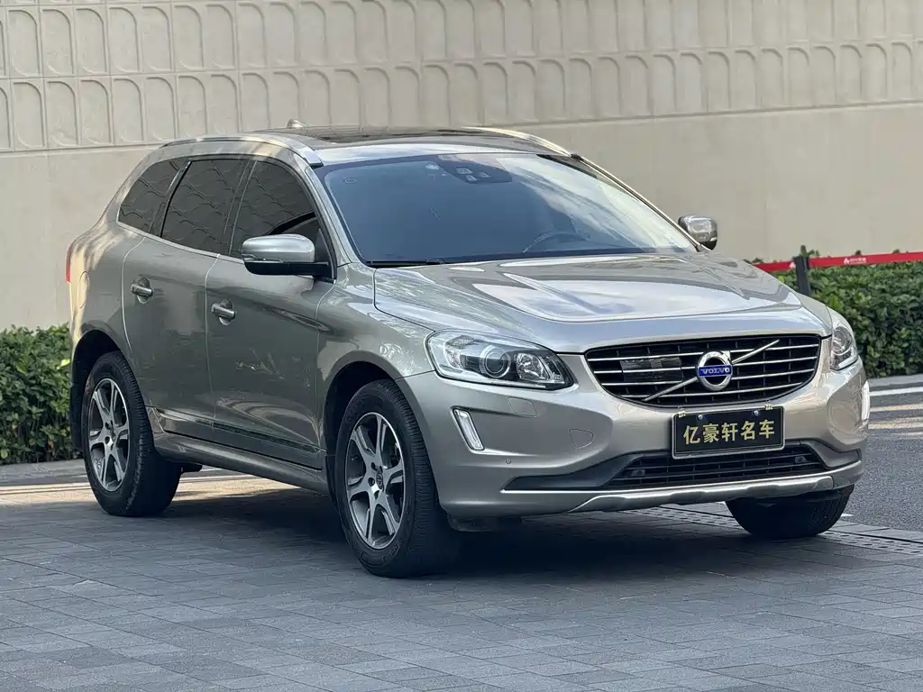 Volvo XC60 2014 — фото 3