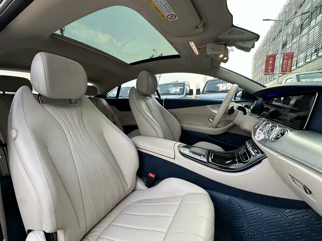 Mercedes-Benz E-Class 2020 — фото 15