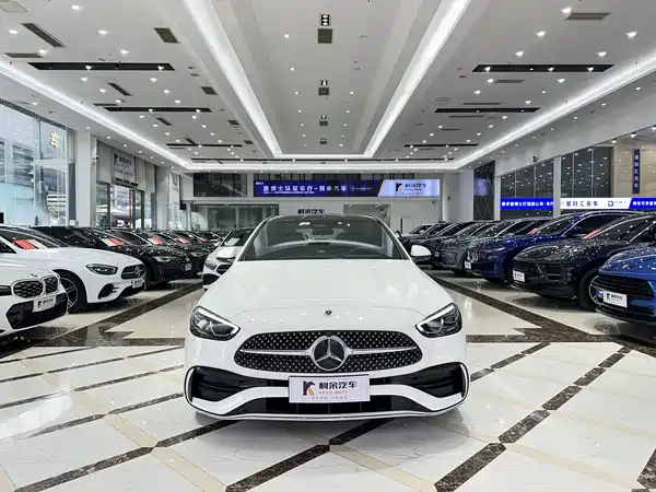 Mercedes-Benz C-Class 2022