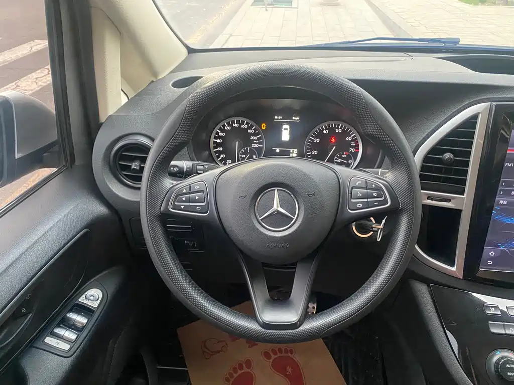 Mercedes-Benz Vito 2019 — фото 15