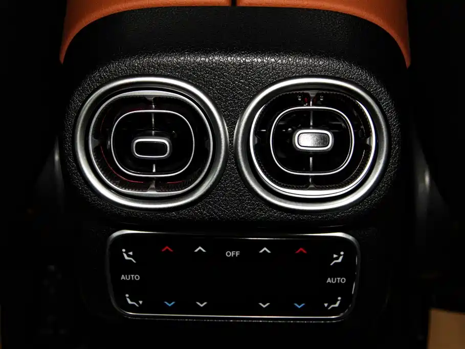 Mercedes-Benz GLC 2024 — фото 21