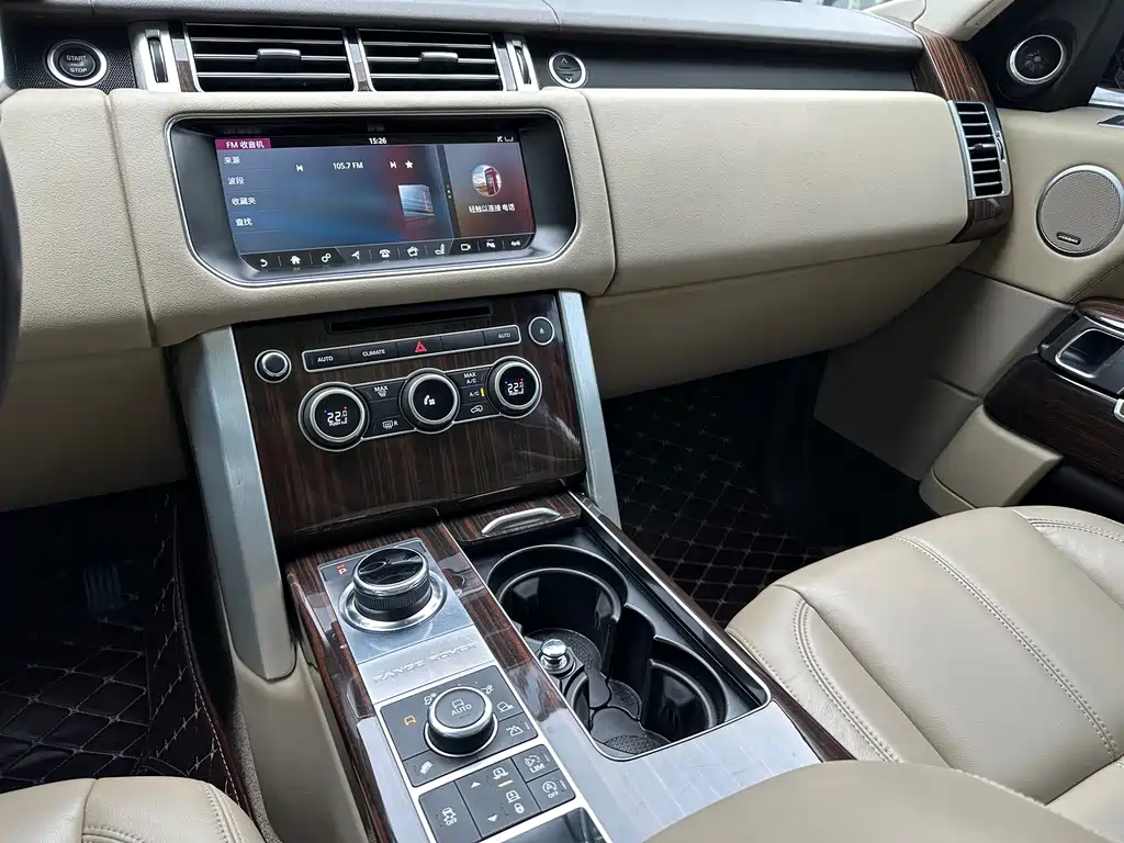 Land Rover Range Rover 2019 — фото 16