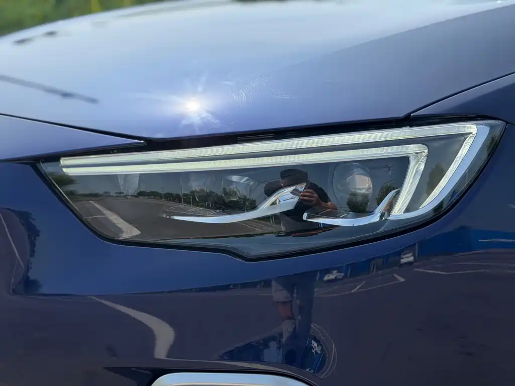 Buick Regal 2020 — фото 14