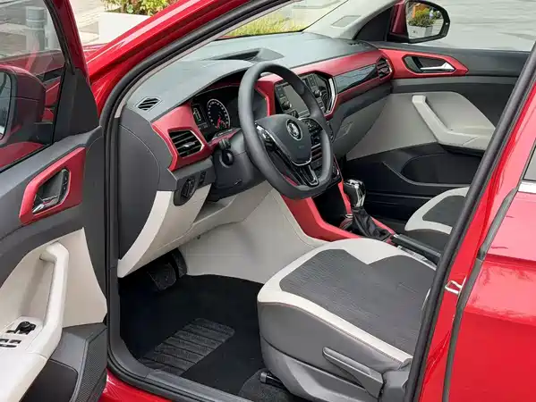 Volkswagen T-Cross 2020