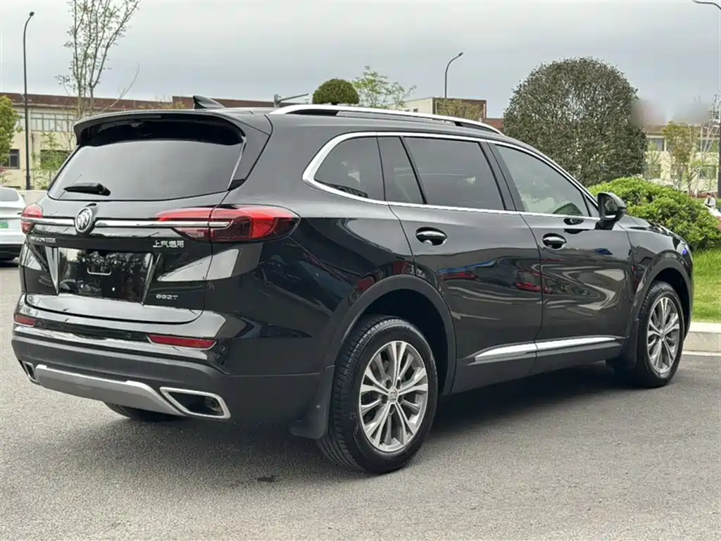 Buick Envision Plus 2023 — фото 13