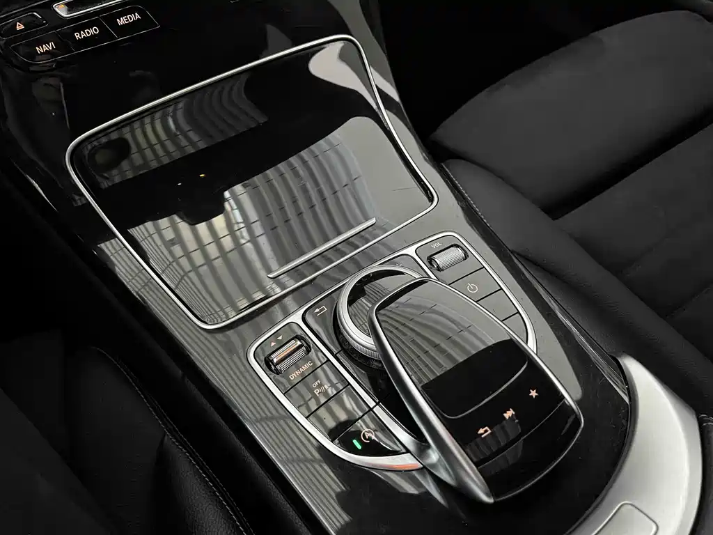 Mercedes-Benz C-Class 2016 — фото 16