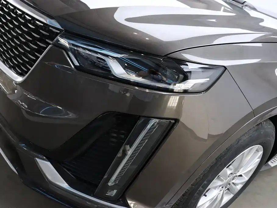 Cadillac XT6 2022 — фото 27
