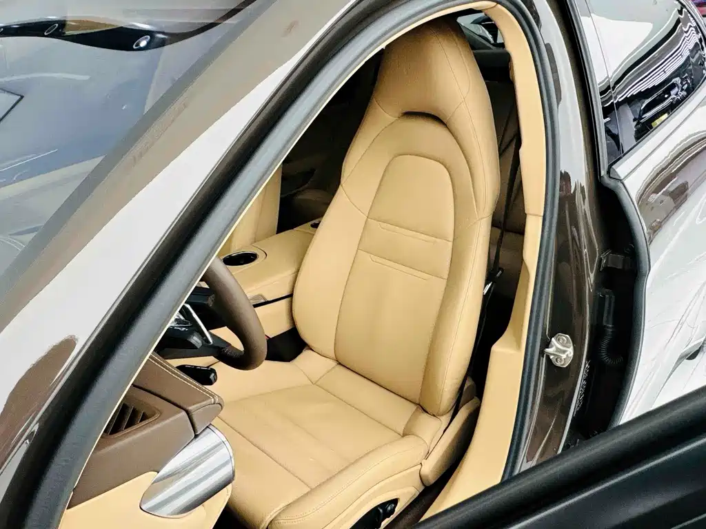 Porsche Panamera 2022 — фото 15