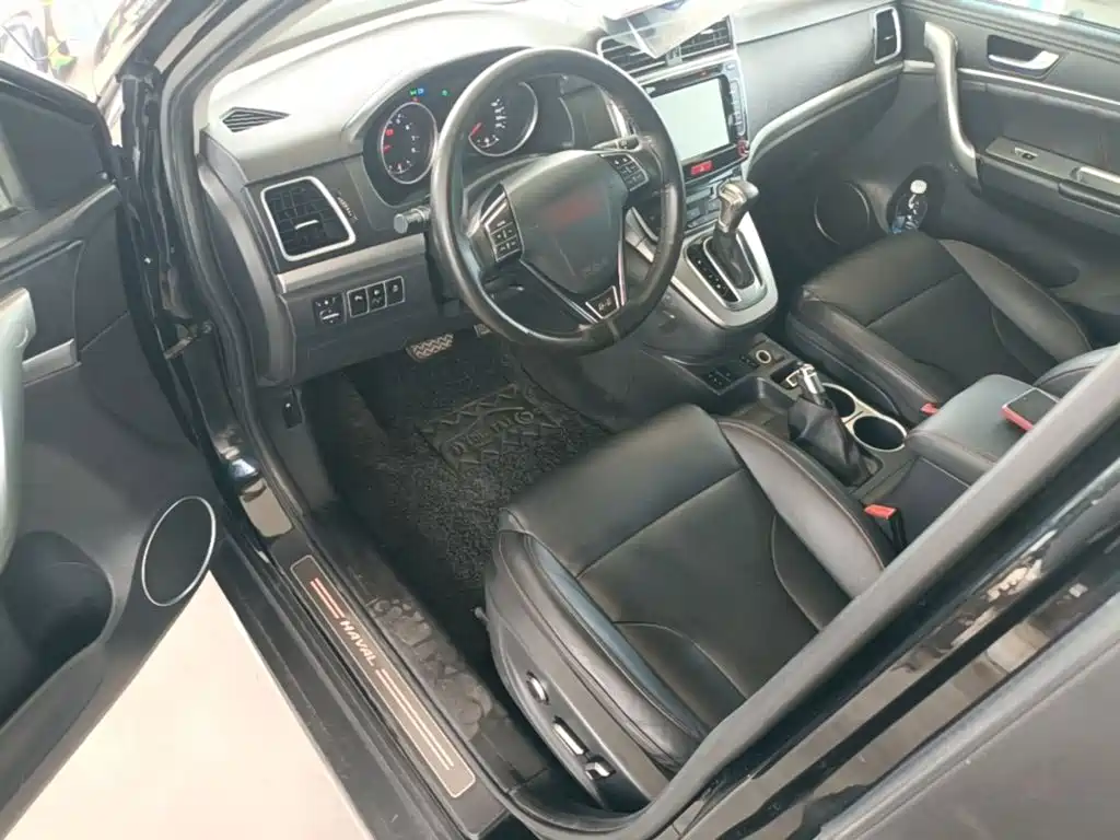 Haval H6 2015 — фото 16