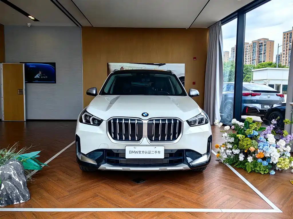 BMW X1 2024 — фото 2