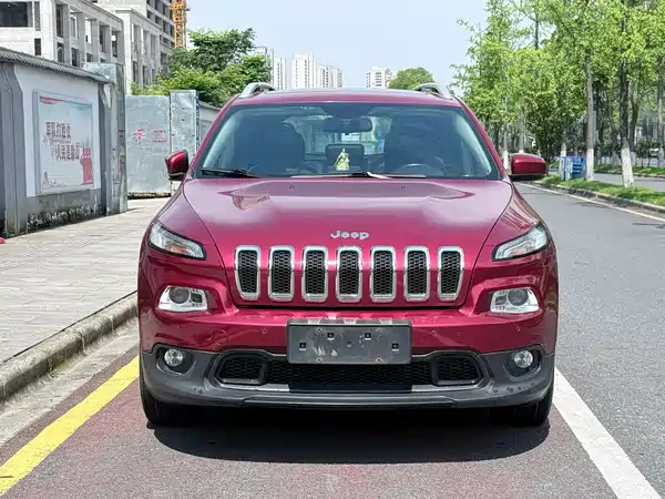 Jeep Cherokee 2016